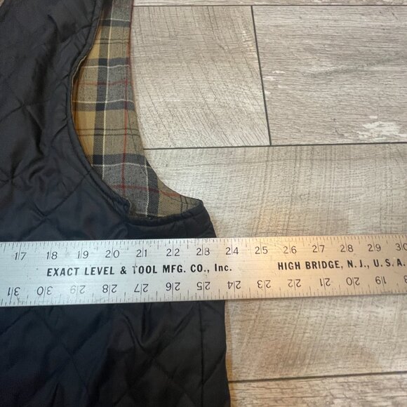 Barbour Quilted Waistcoat Zip-In Liner with a tartan lining A856 46 XL - Picture 3 of 5